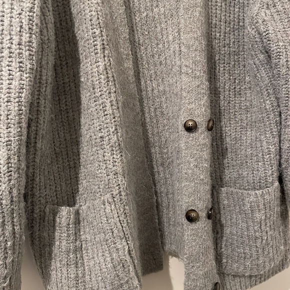 Knit sweater - Picture 2 of 5